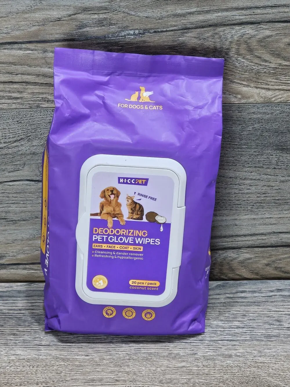 HICC PET Deodorizing Pet Glove Wipes Coconut Scent 20 Count